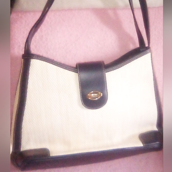 Authentic CarryLand Bag Size Medium Navy Blue - Picture 14 of 16